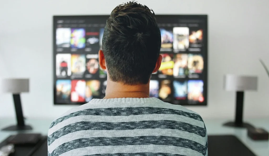 Recenzje filmów i seriali: nowości, które warto dodać do listy